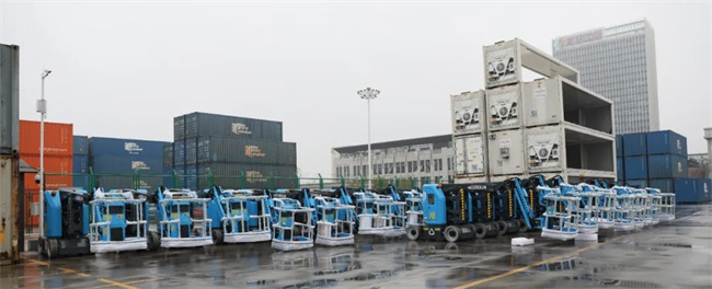 1706686870388054324.jpg 2.jpg