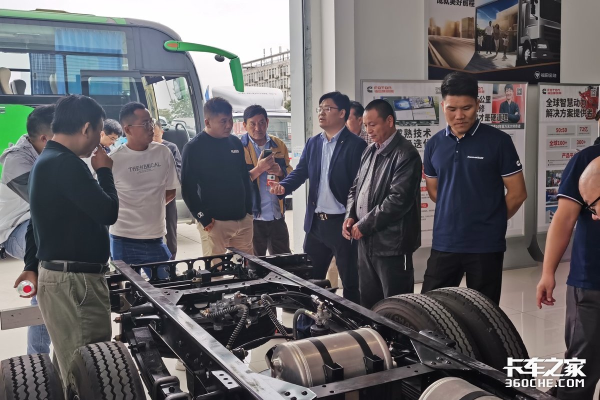 最佳搭档！福康F2.5动力的欧马可S1超级卡车智盈版武汉上市