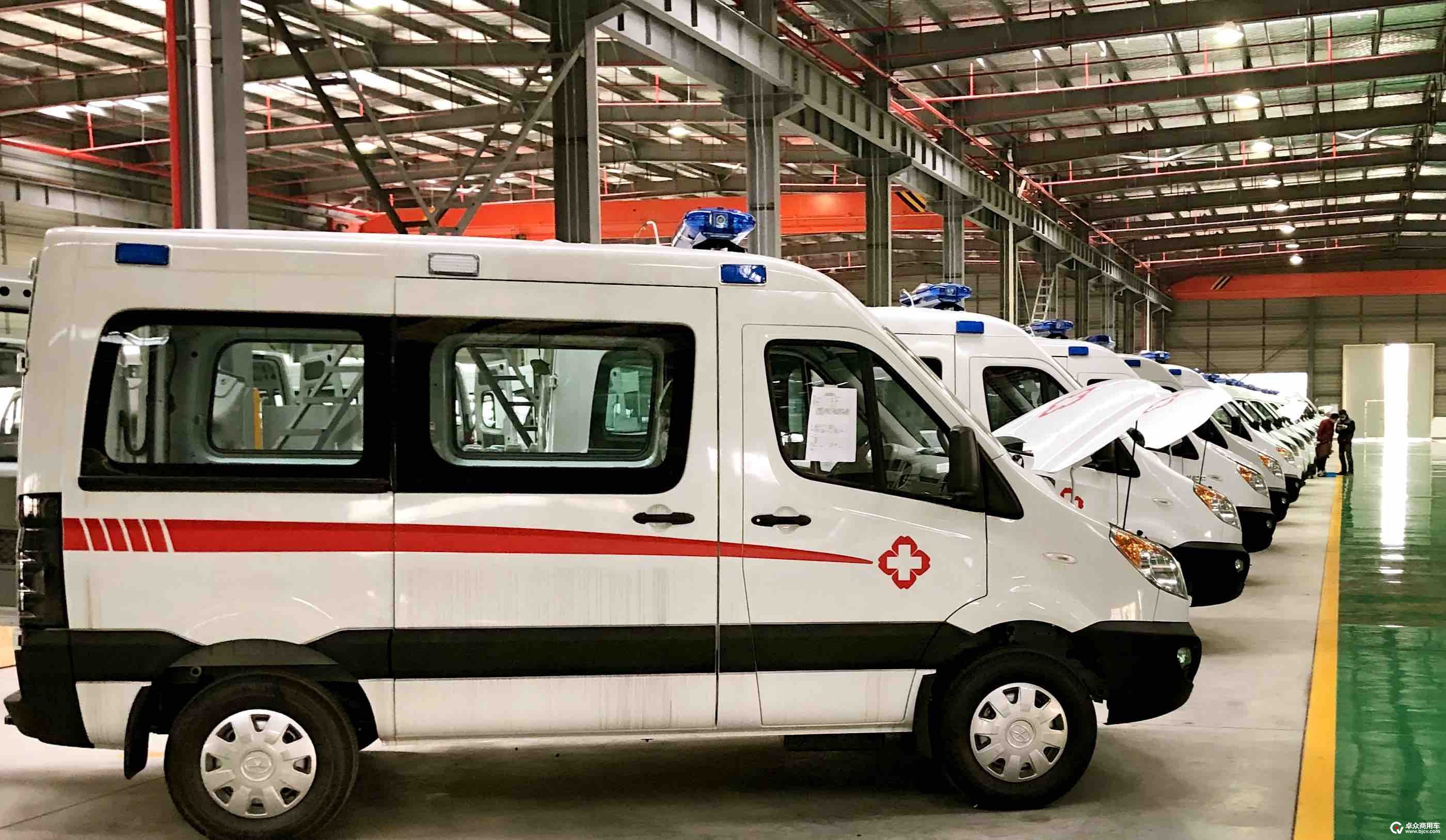 风雪无阻江淮星锐批量救护车紧急驰援抗疫一线